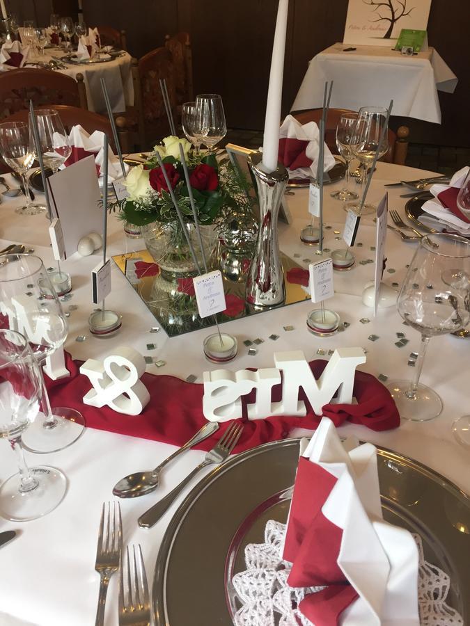 Süßen Hotel-Restaurant Lowen מראה חיצוני תמונה